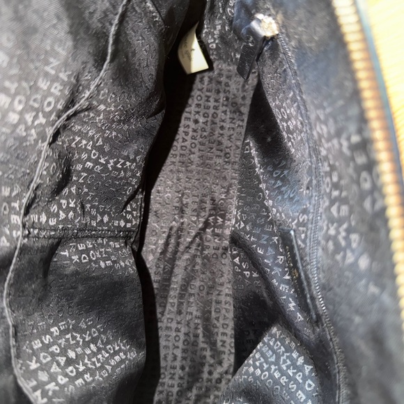 ✨ Kate Spade Grove Street Carli Black Leather Satchel ✨ - Picture 6 of 6